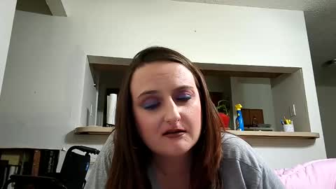 Snapshot of novarose233609 chatting on 02.11.25 novarose233609 online show from 02.11.25