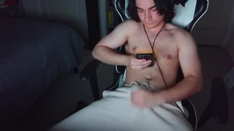 nsfwlogan50 online show from 04.28.26