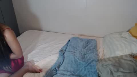 Athena online show from 10.05.25