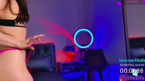 ElfaElle Im online .Wednesday Thursday Friday Saturday Sunday from 10pm to 2am  GMT3 online show from 09.18.25