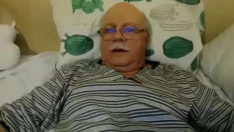 nukiss online show from 02.05.25