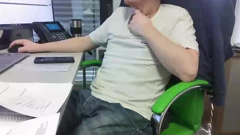 Snapshot of numlove chatting on 04.24.26 Slave for Mistress and Master online show from 04.24.26