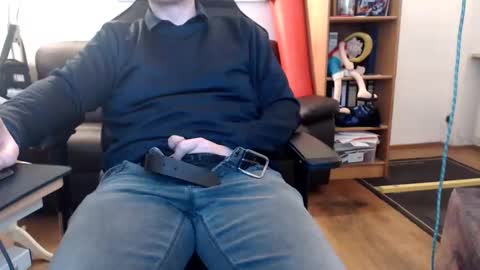 Snapshot of nursefan chatting on 12.04.24 nursefan online show from 12.04.24