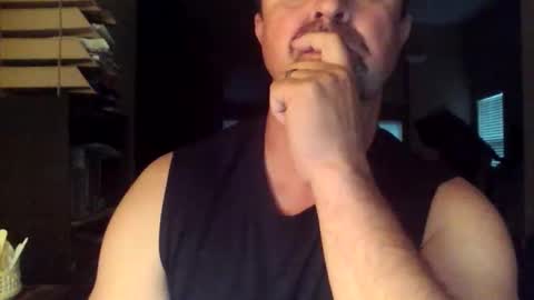 nvrenuff1979 online show from 10.27.25