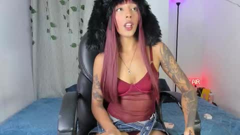 Snapshot of nya_brown chatting on 01.07.26 Nya online show from 01.07.26