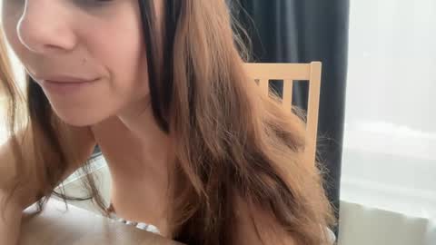 Snapshot of nyconik chatting on 02.28.26 Nicol online show from 02.28.26