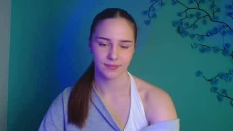 Snapshot of nykara chatting on 04.19.26 Nykara online show from 04.19.26