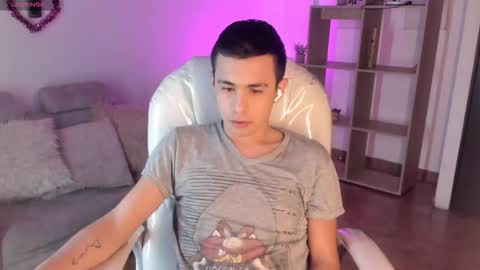 Snapshot of nyko_ds chatting on 02.15.26 nyko_ds online show from 02.15.26