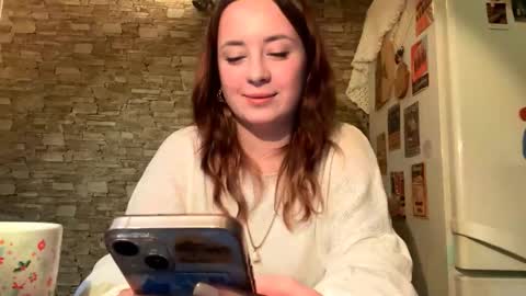 Snapshot of nylatrenbeath chatting on 01.16.26 Alice online show from 01.16.26