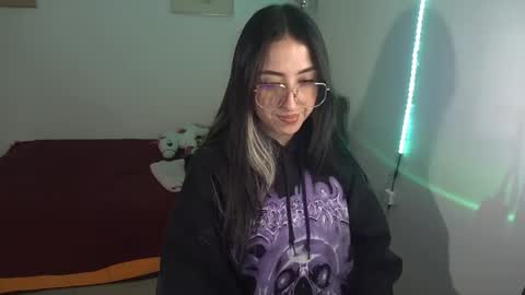 Snapshot of nymph_frida chatting on 02.07.26 Frida online show from 02.07.26