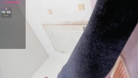 Snapshot of nymphobabee chatting on 03.13.26 crystal 3 online show from 03.13.26