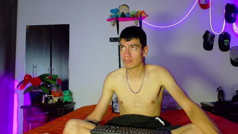 Snapshot of nymphobuddies chatting on 01.19.25 David and Steven Independents online show from 01.19.25