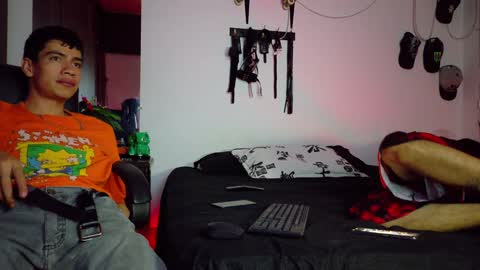 Snapshot of nymphobuddies chatting on 01.30.25 David and Steven Independents online show from 01.30.25