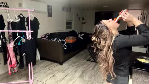 Snapshot of nymphomaticbaby chatting on 11.20.25 nymphomaticbaby online show from 11.20.25