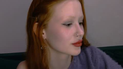 Snapshot of nyra_thira chatting on 05.10.26 nyra_thira online show from 05.10.26