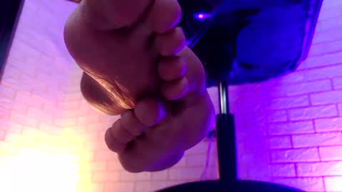 nyx1126 online show from 10.17.25