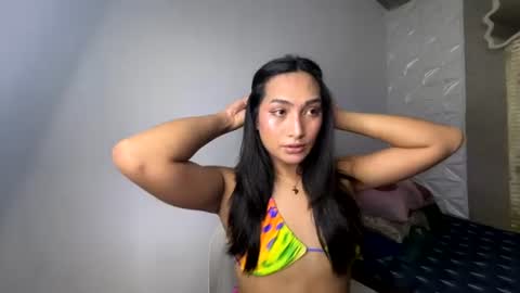 Nyx Allura its pretty girl  online show from 07.16.26
