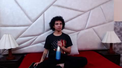 nyx_and_arian online show from 04.26.26