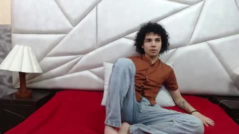 nyx_and_arian online show from 05.05.26