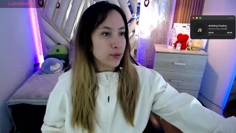 Snapshot of nyx_andria chatting on 05.17.26 Alex . online show from 05.17.26