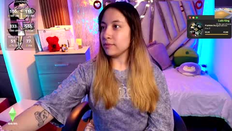 Snapshot of nyx_andria chatting on 06.08.26 Alex . online show from 06.08.26