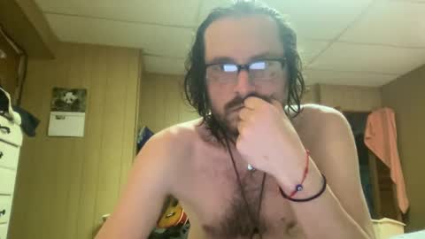 Snapshot of nyyanks232 chatting on 11.10.25 harvestmoon online show from 11.10.25