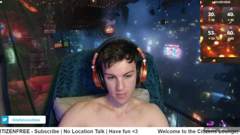 Snapshot of nzcitizen chatting on 01.01.25 NZ Citizen online show from 01.01.25