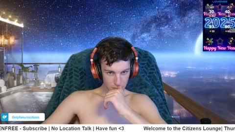 Snapshot of nzcitizen chatting on 01.02.25 NZ Citizen online show from 01.02.25