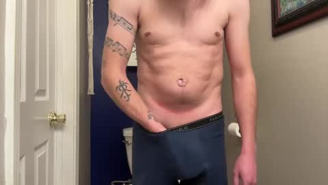 Snapshot of obedientblonde89 chatting on 01.01.25 obedientblonde89 online show from 01.01.25