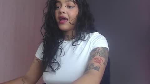 Snapshot of obeyval chatting on 11.19.25 Vale online show from 11.19.25