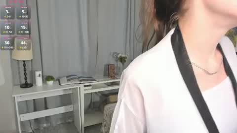 Elis online show from 06.18.26