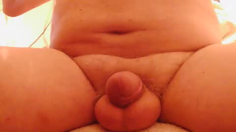 Snapshot of obx4sunanfun60 chatting on 10.11.25 obx4sunanfun60 online show from 10.11.25