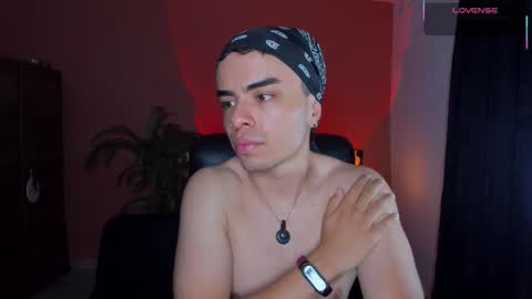 Snapshot of obzidyan chatting on 02.11.26 Obzidyan online show from 02.11.26