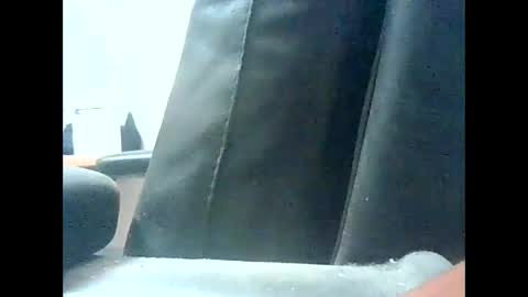 Snapshot of occhio00 chatting on 01.07.25 occhio00 online show from 01.07.25