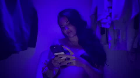 Snapshot of oceanxalara22_xo chatting on 10.02.25 A L A R A  online show from 10.02.25