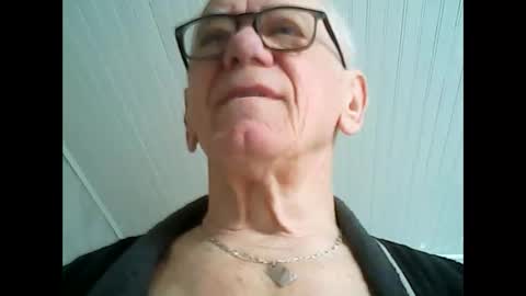 Snapshot of ocsor chatting on 03.23.26 ocsor online show from 03.23.26