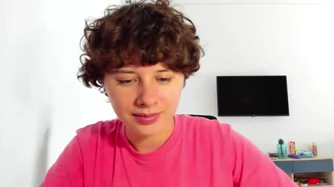 Snapshot of octopussy69x chatting on 03.06.26 Evie online show from 03.06.26