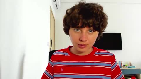 Snapshot of octopussy69x chatting on 03.09.26 Evie online show from 03.09.26