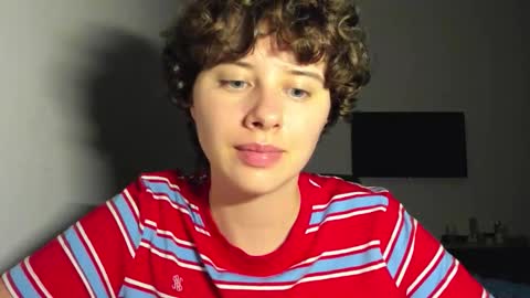 Snapshot of octopussy69x chatting on 03.12.26 Evie online show from 03.12.26