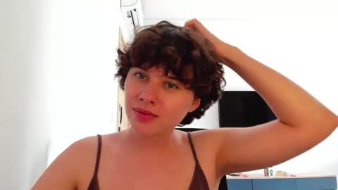 Snapshot of octopussy69x chatting on 03.18.26 Evie online show from 03.18.26