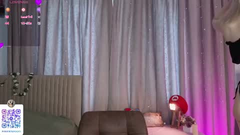 Snapshot of odeliagrace chatting on 06.16.26 Agata online show from 06.16.26