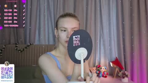 Snapshot of odeliagrace chatting on 06.22.26 Agata online show from 06.22.26