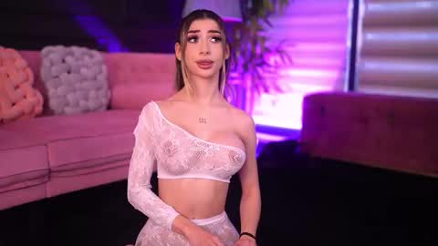 Snapshot of odettebensen chatting on 03.04.26 Odette online show from 03.04.26