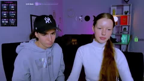 Snapshot of odri_sweet chatting on 09.29.25 odri_sweet online show from 09.29.25