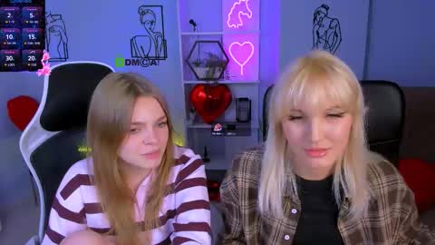 Snapshot of odri_sweet chatting on 10.14.25 odri_sweet online show from 10.14.25
