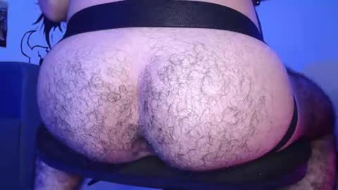 Snapshot of oezack__ chatting on 02.25.25 Zack online show from 02.25.25