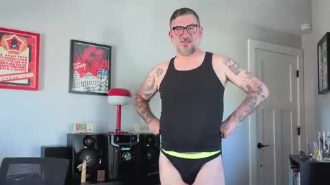 Office Dad online show from 09.19.25