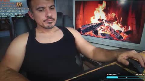 Snapshot of officeman7 chatting on 12.17.25 officeman7 online show from 12.17.25