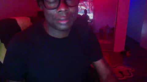 Snapshot of officialmoneyxxx chatting on 12.07.24 Money online show from 12.07.24