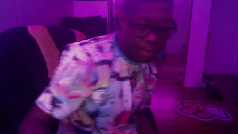 Snapshot of officialmoneyxxx chatting on 12.10.24 Money online show from 12.10.24